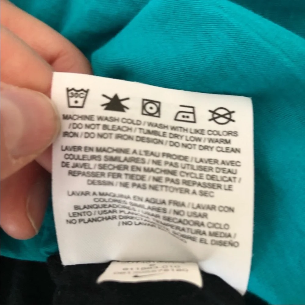 Nike racerback workout tank top